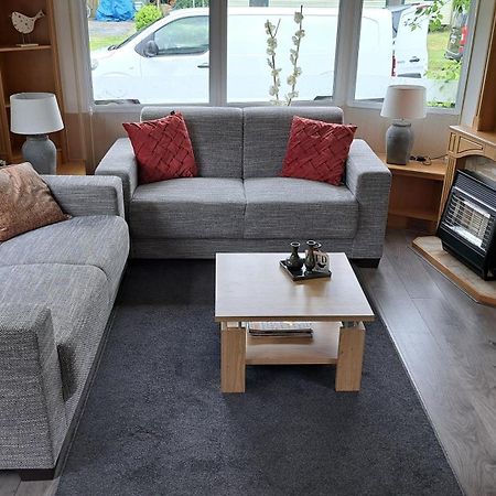 Comfortabel 4-Persoons Chalet Paasloo المظهر الخارجي الصورة
